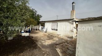 Casa de campo para reformar muy cerca de Pinoso