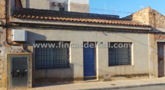 Casa a reformar en Pinoso