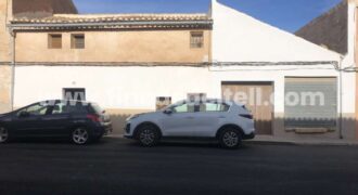 Casa y bodega en término de Jumilla