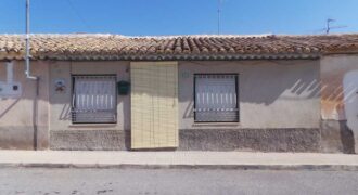 Casa de campo en Monóvar