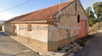 Bodega con terreno en Algueña