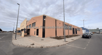Nave industrial en Pinoso