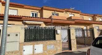 Dúplex con patio en Pinoso