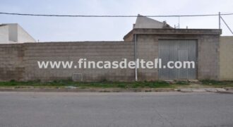 Garaje y corral en Pinoso